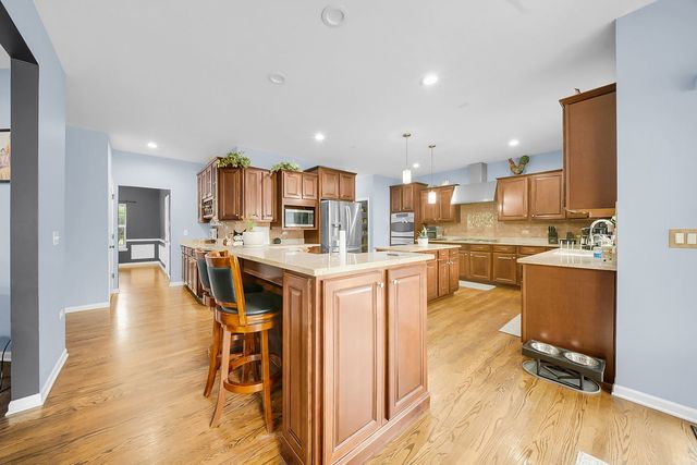 1891 Raes Creek Drive, Bolingbrook, IL 60490