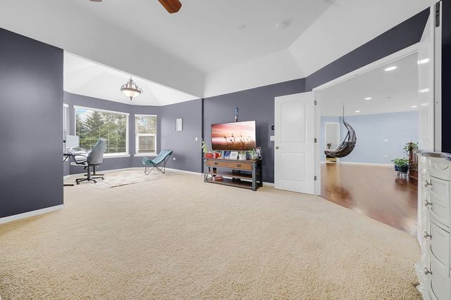 1891 Raes Creek Drive, Bolingbrook, IL 60490