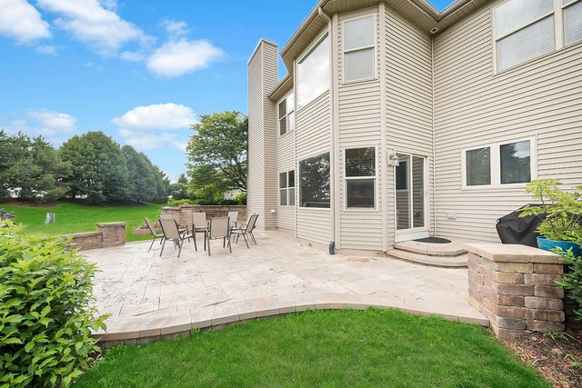 1891 Raes Creek Drive, Bolingbrook, IL 60490