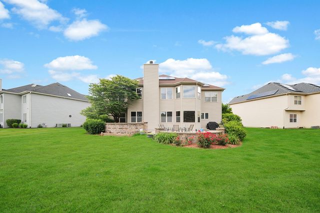 1891 Raes Creek Drive, Bolingbrook, IL 60490