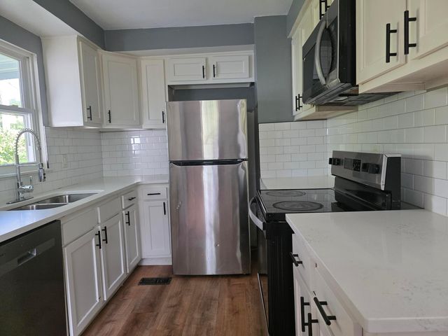3205 Hamilton Avenue, Columbus, OH 43224
