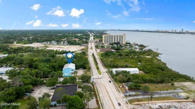 3090 S Ridgewood Avenue, South Daytona, FL 32119