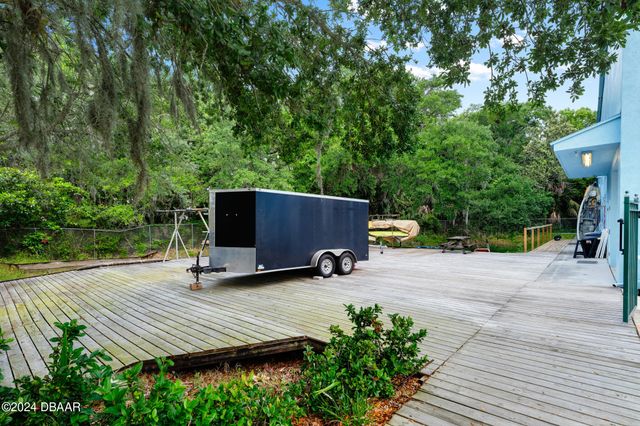 3090 S Ridgewood Avenue, South Daytona, FL 32119