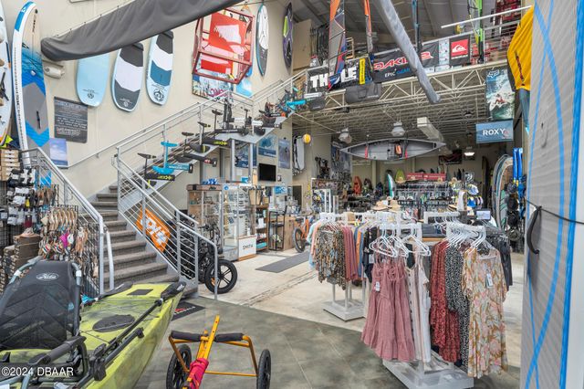 3090 S Ridgewood Avenue, South Daytona, FL 32119