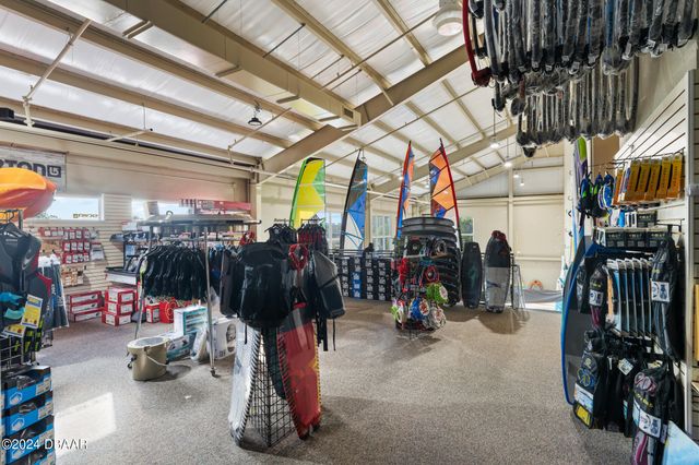 3090 S Ridgewood Avenue, South Daytona, FL 32119