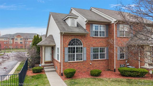 1227 16th Street, Detroit, MI 48216