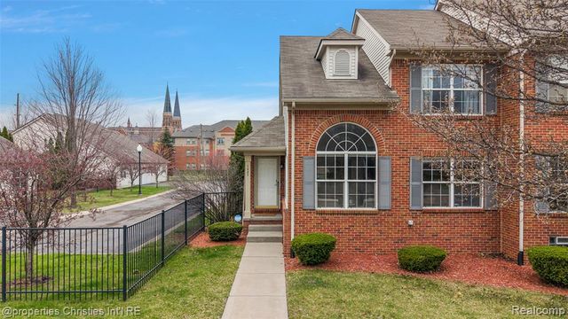1227 16th Street, Detroit, MI 48216