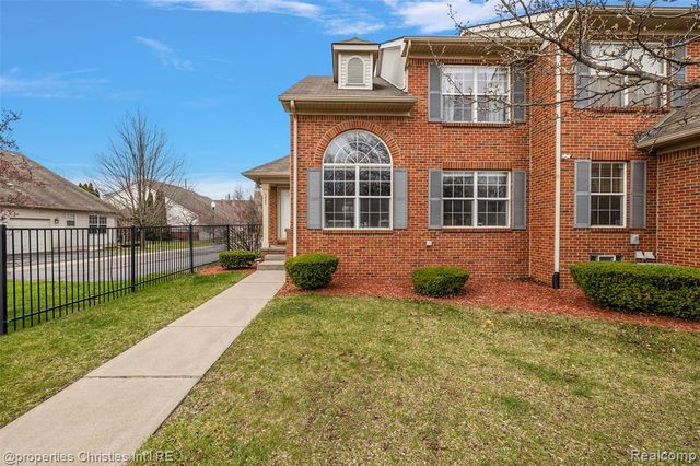 1227 16th Street, Detroit, MI 48216