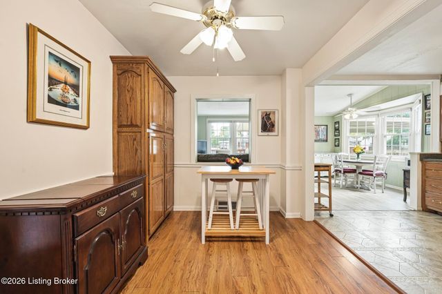 3323 Wellingmoor Ave, Louisville, KY 40218