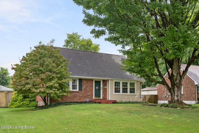 3323 Wellingmoor Ave, Louisville, KY 40218