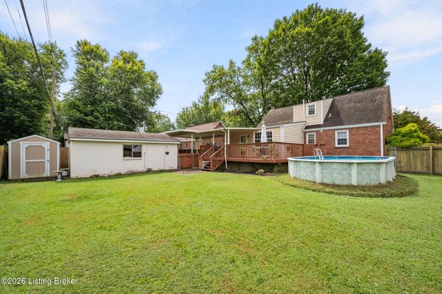 3323 Wellingmoor Ave, Louisville, KY 40218