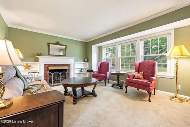 3323 Wellingmoor Ave, Louisville, KY 40218