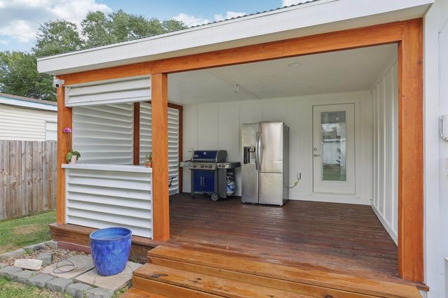 1506 Colorado Avenue, La Marque, TX 77568