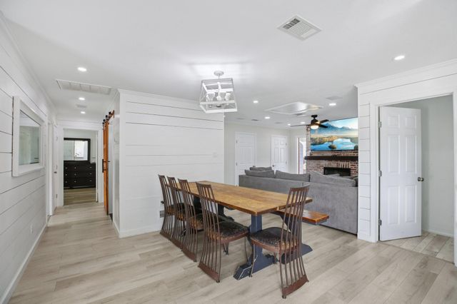 1506 Colorado Avenue, La Marque, TX 77568