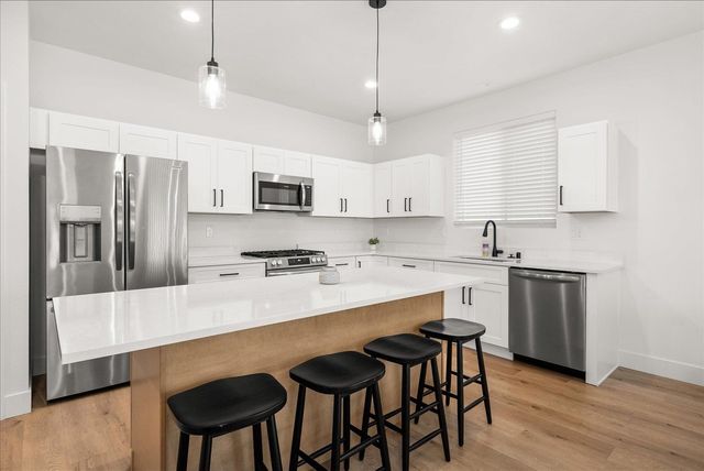 17810 E 3RD Ln, Spokane Valley, WA 99016