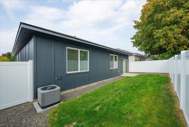 17810 E 3RD Ln, Spokane Valley, WA 99016