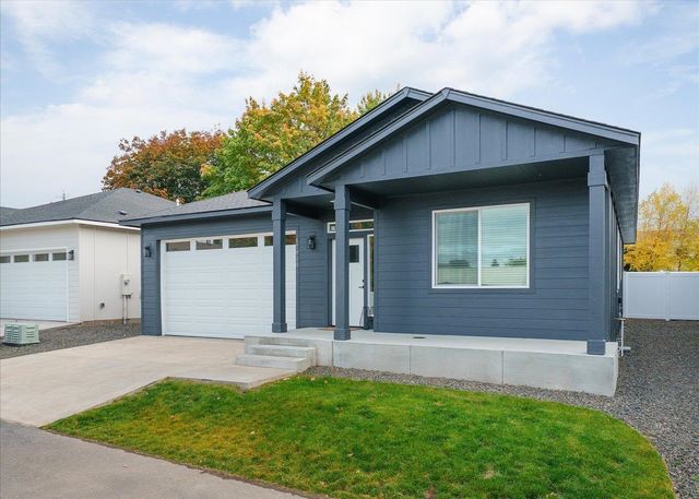 17810 E 3RD Ln, Spokane Valley, WA 99016