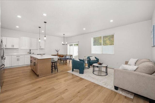 17810 E 3RD Ln, Spokane Valley, WA 99016