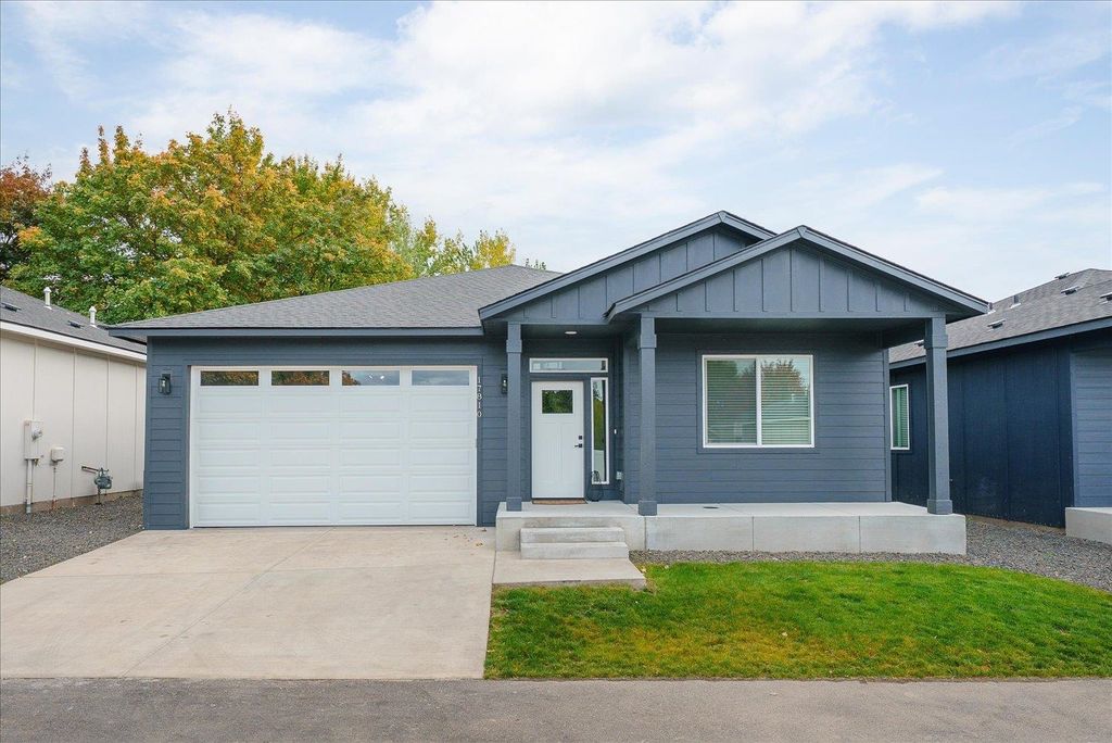 17810 E 3RD Ln, Spokane Valley, WA 99016