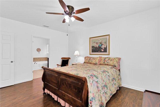 1591 Lexington Square SW, Vero Beach, FL 32962