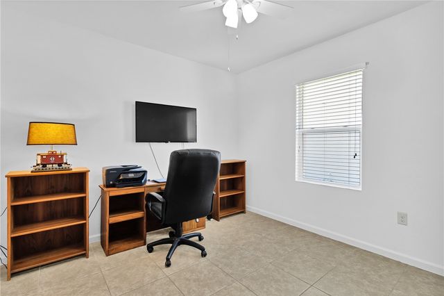 1591 Lexington Square SW, Vero Beach, FL 32962