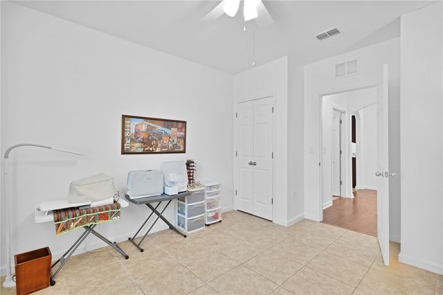 1591 Lexington Square SW, Vero Beach, FL 32962