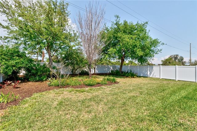 1591 Lexington Square SW, Vero Beach, FL 32962