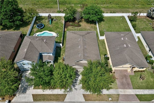 1591 Lexington Square SW, Vero Beach, FL 32962