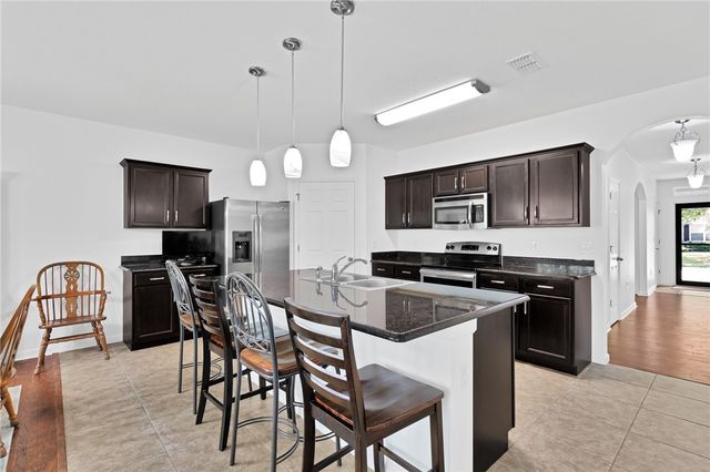 1591 Lexington Square SW, Vero Beach, FL 32962