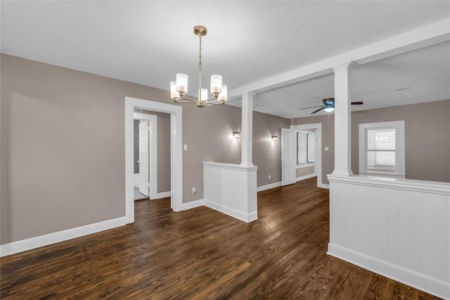 4102 Ursuline Street, Galveston, TX 77550