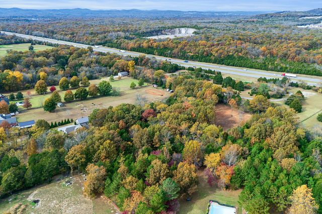 4136 Shores Rd, Murfreesboro, TN 37128