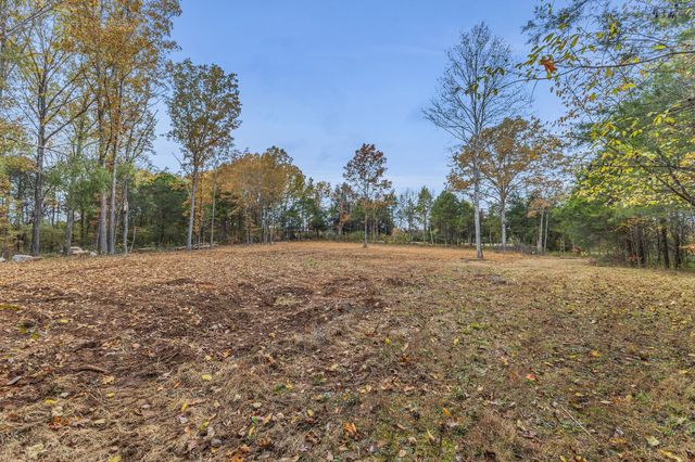 4136 Shores Rd, Murfreesboro, TN 37128