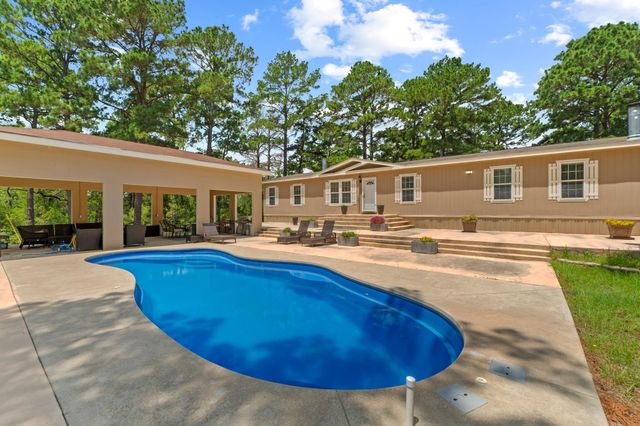 438 Kellar RD, Smithville, TX 78957