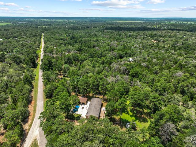 438 Kellar RD, Smithville, TX 78957