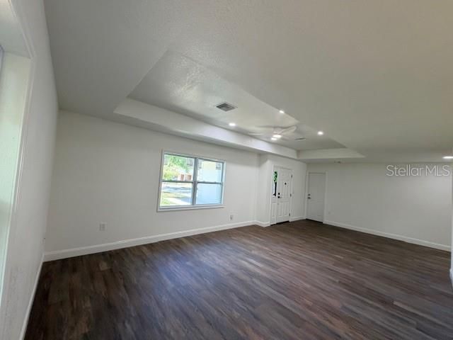 119 E 143RD AVENUE, Tampa, FL 33613