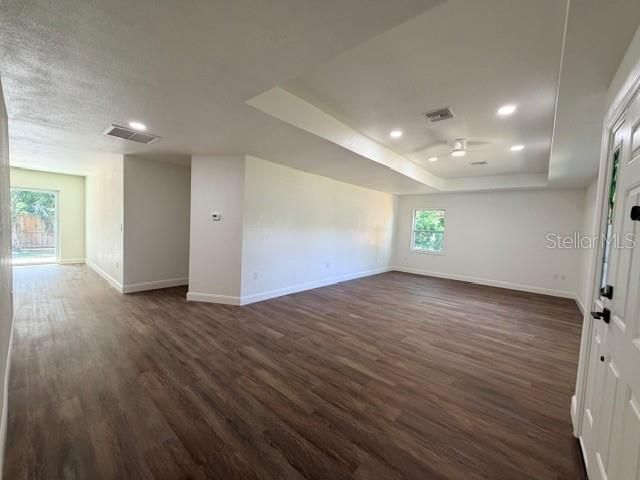 119 E 143RD AVENUE, Tampa, FL 33613