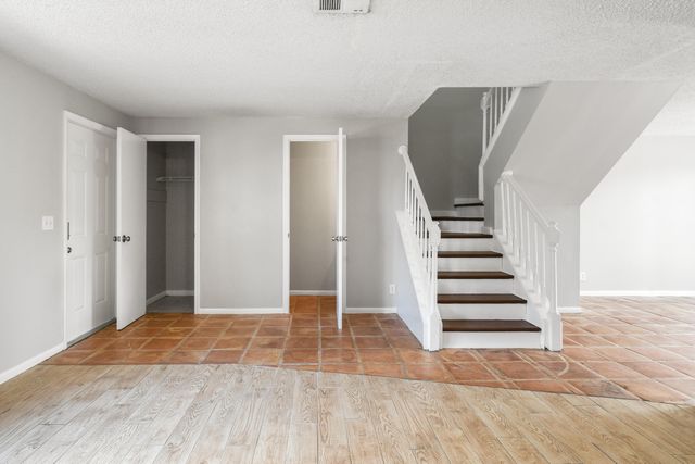 110 OLD ENGLISH Court, Jupiter, FL 33458