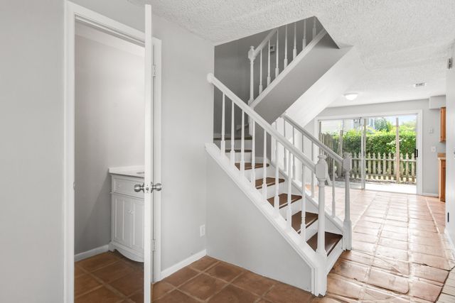 110 OLD ENGLISH Court, Jupiter, FL 33458