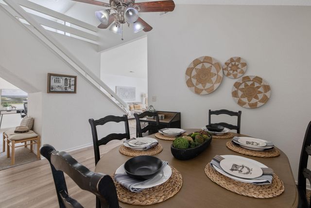 1907 E Vine Avenue, Visalia, CA 93292