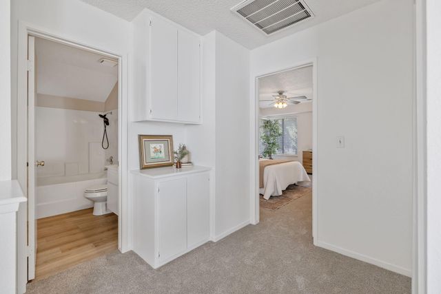 1907 E Vine Avenue, Visalia, CA 93292