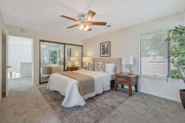 1907 E Vine Avenue, Visalia, CA 93292