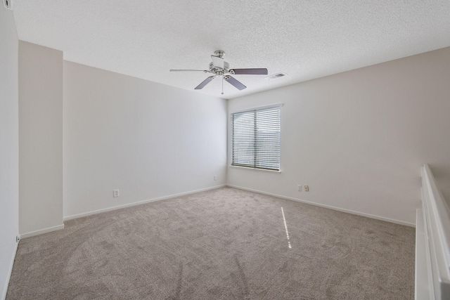 1907 E Vine Avenue, Visalia, CA 93292