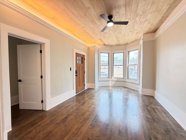 2342 N Kimball Avenue 2, Chicago, IL 60647