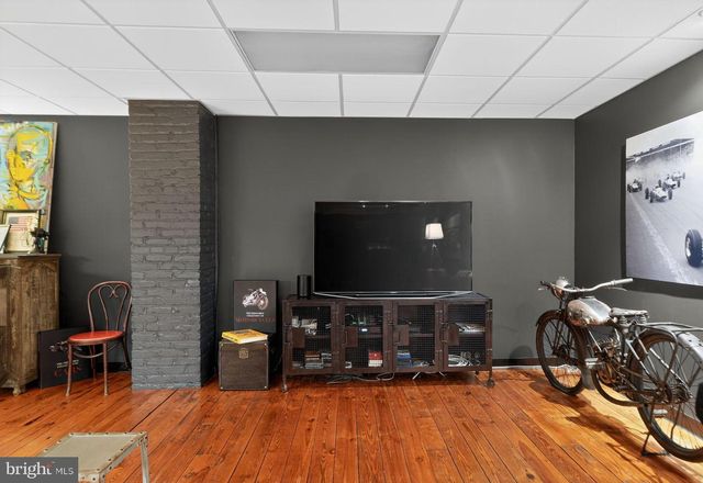 1862-1864 SEPVIVA ST, Philadelphia, PA 19125