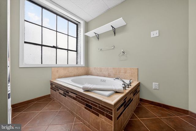 1862-1864 SEPVIVA ST, Philadelphia, PA 19125