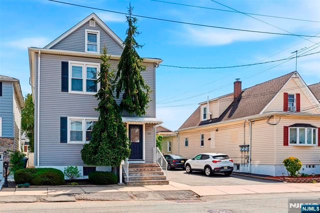 107 Mount Prospect Avenue, Clifton, NJ 07013