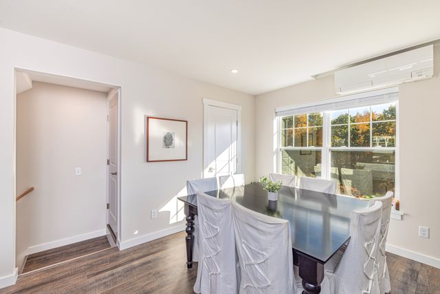 94 North Bridebrook Road 702, East Lyme, CT 06357