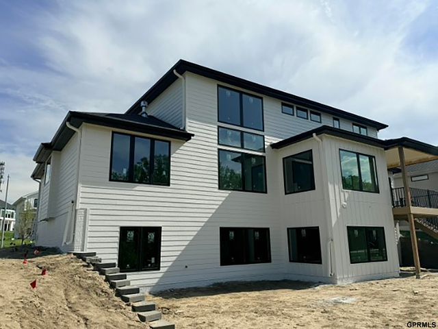 3912 S 213 Avenue, Elkhorn, NE 68022