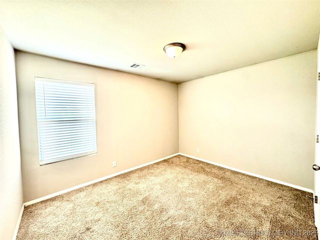 2006 S 15th Street, Broken Arrow, OK 74012