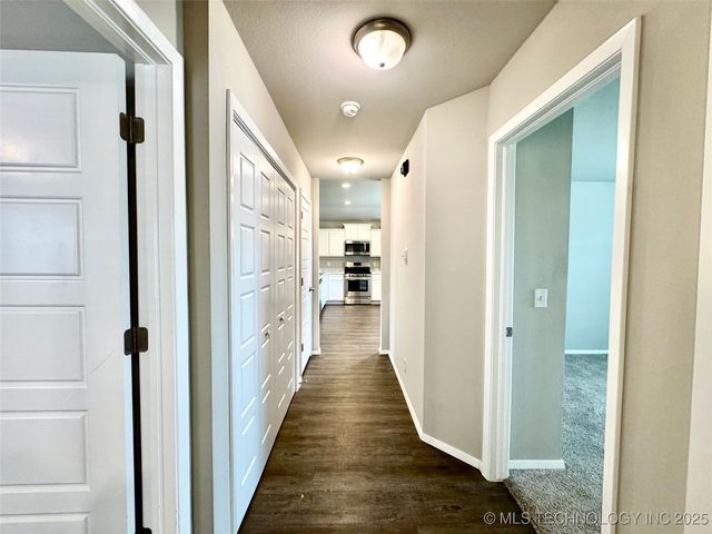 2006 S 15th Street, Broken Arrow, OK 74012